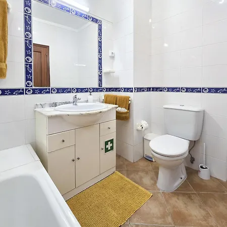 Rocha Ochre Haven Portimão