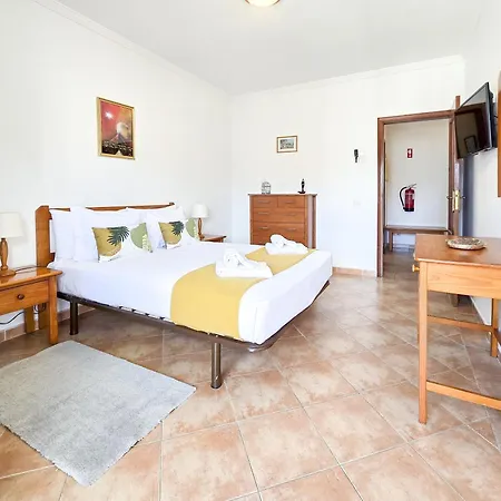 Rocha Ochre Haven アパート *