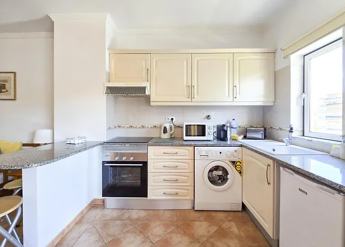 Rocha Ochre Haven Appartement *